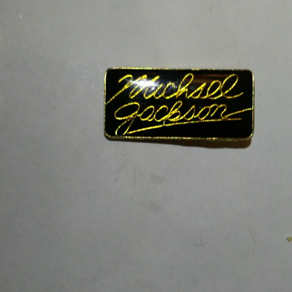 Vintage 1980s Michael Jackson Pin